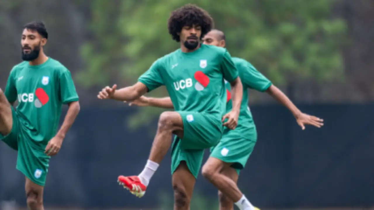 ফুটবল খেলার নিয়ম